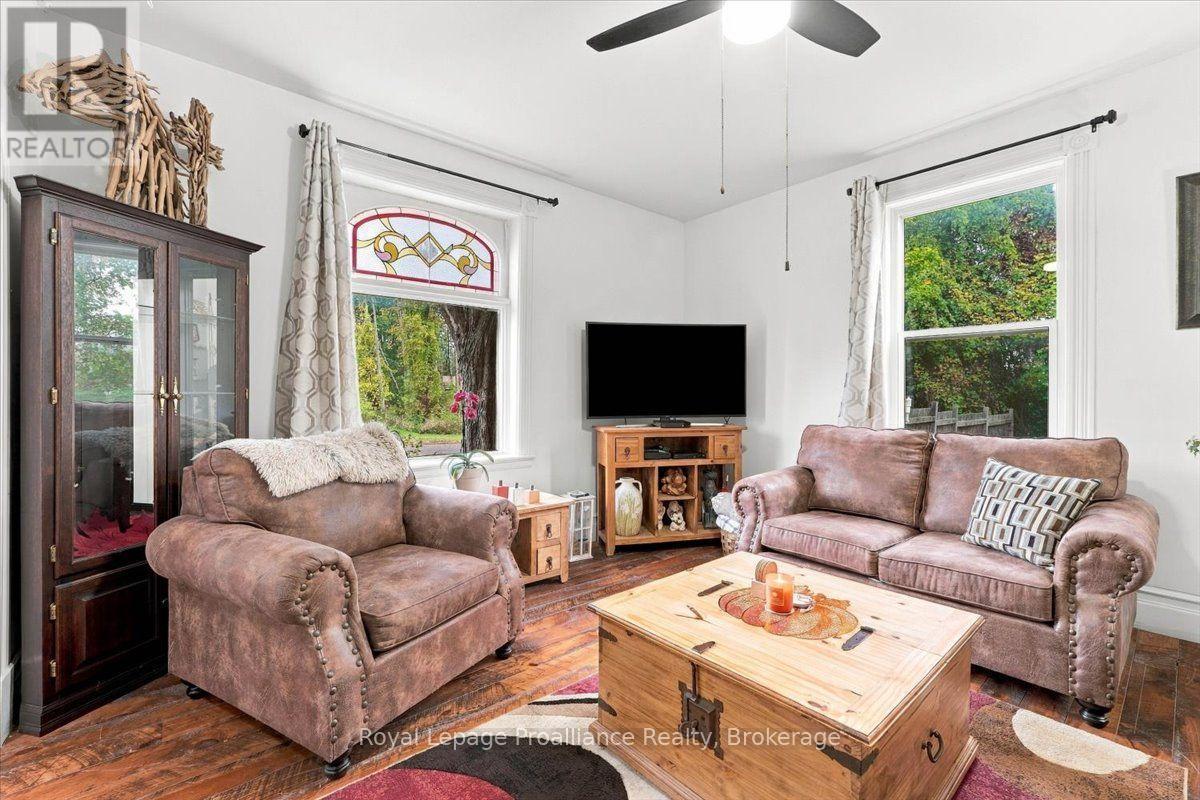 1330 Rapids Road Property Photo 15