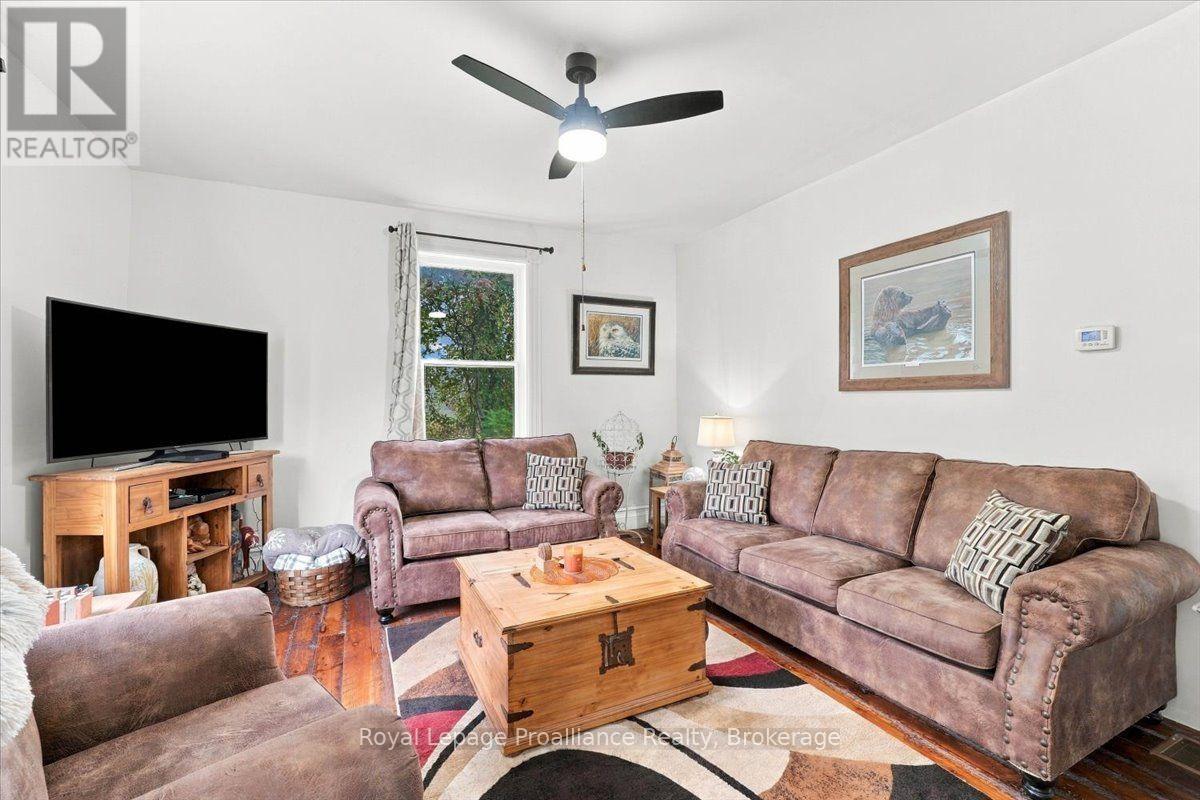1330 Rapids Road Property Photo 17