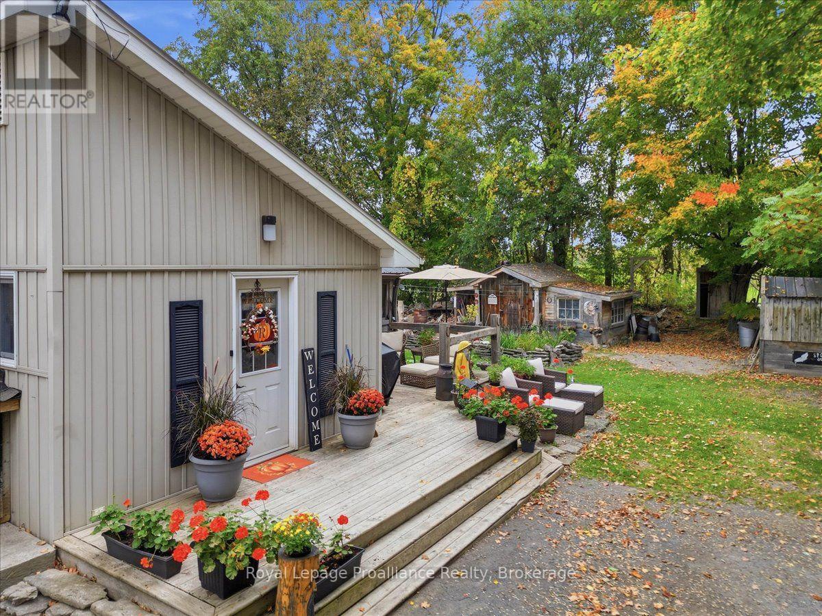 1330 Rapids Road Property Photo 29