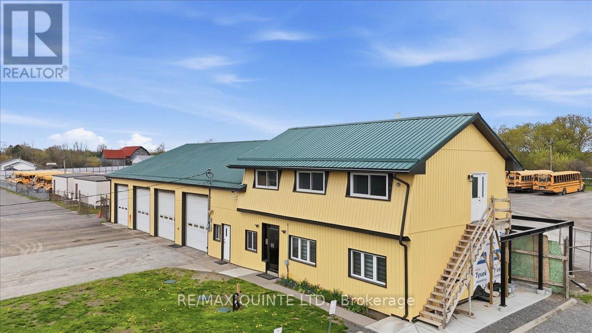 425 Bellevue Drive Property Photo 6