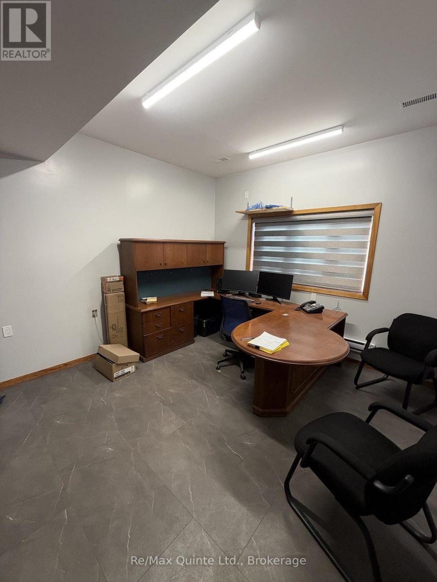 425 Bellevue Drive Property Photo 12