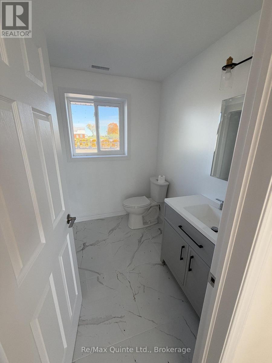 425 Bellevue Drive Property Photo 18