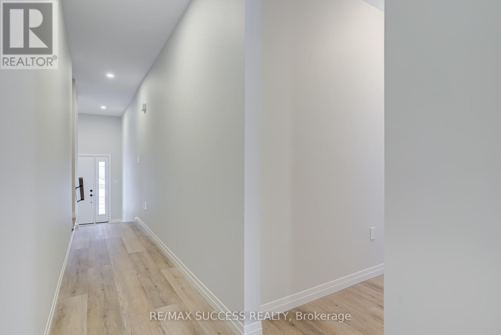 147 Siebert Avenue Property Photo 9
