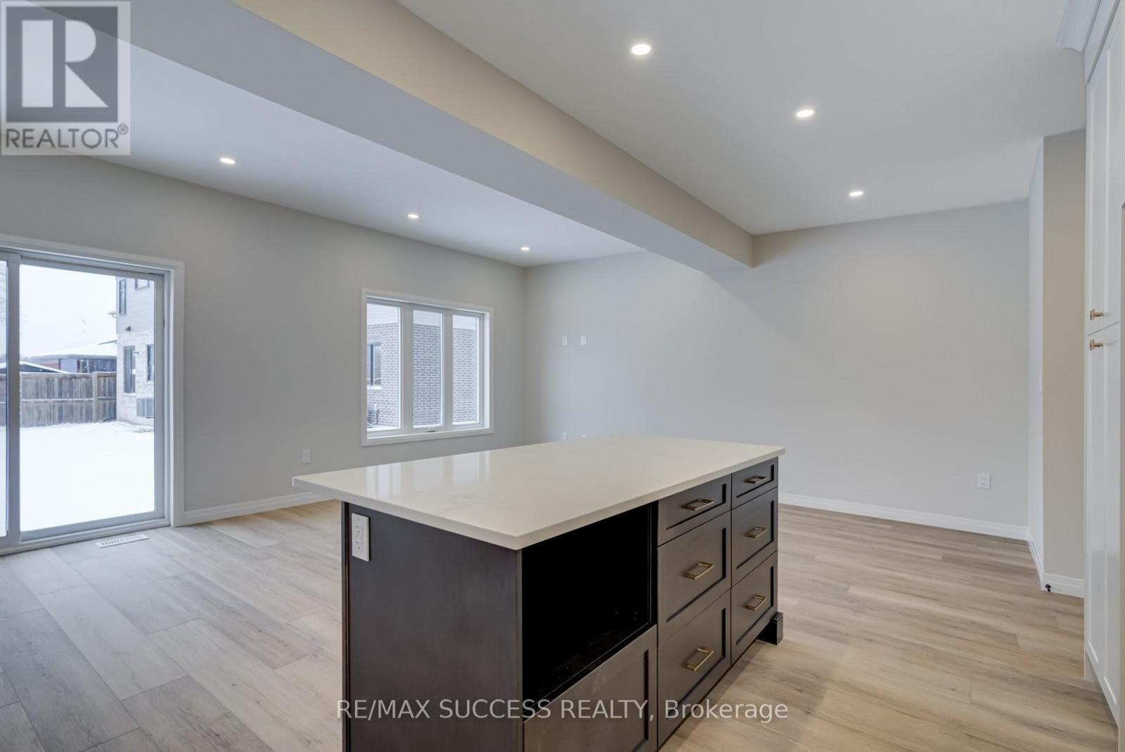 147 Siebert Avenue Property Photo 12