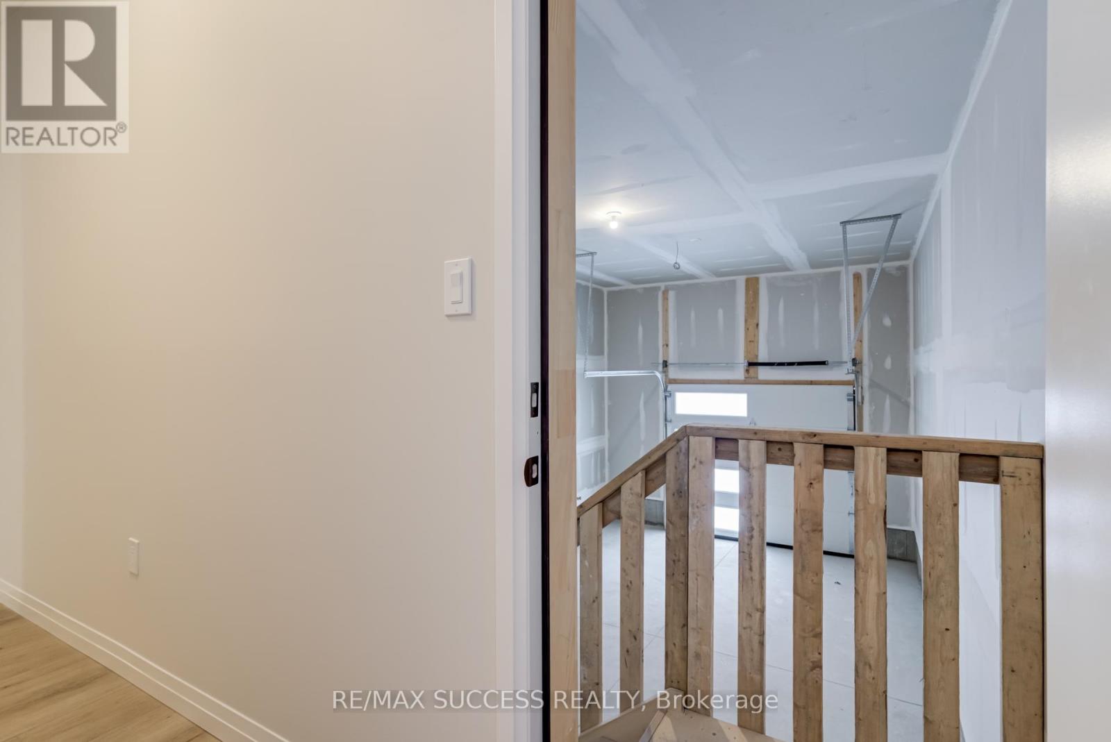 147 Siebert Avenue Property Photo 21