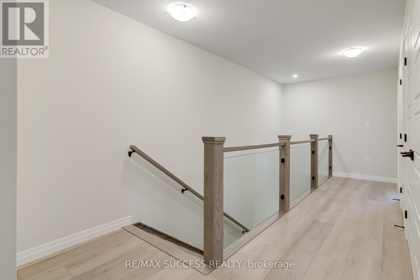 147 Siebert Avenue Property Photo 24
