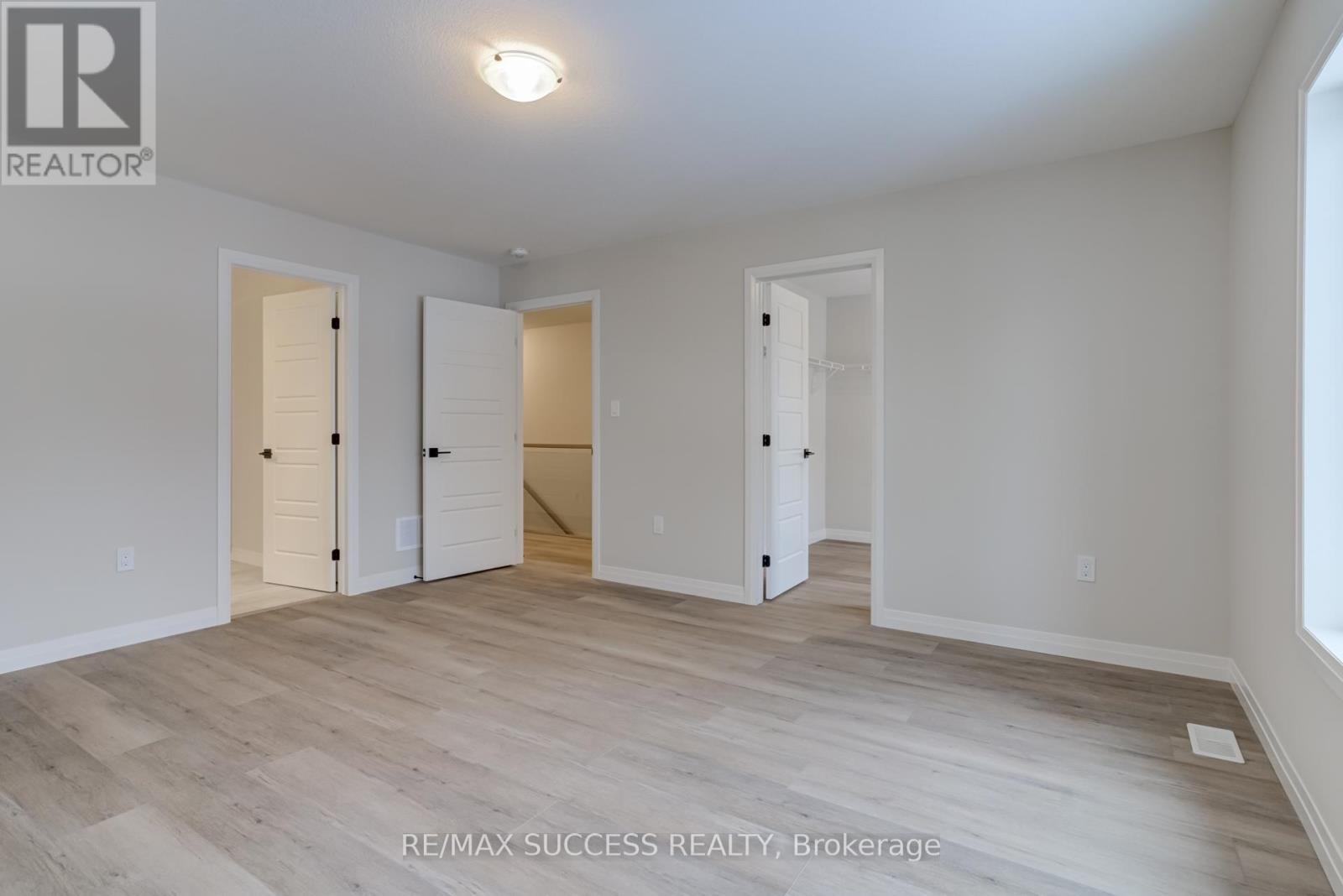 147 Siebert Avenue Property Photo 26