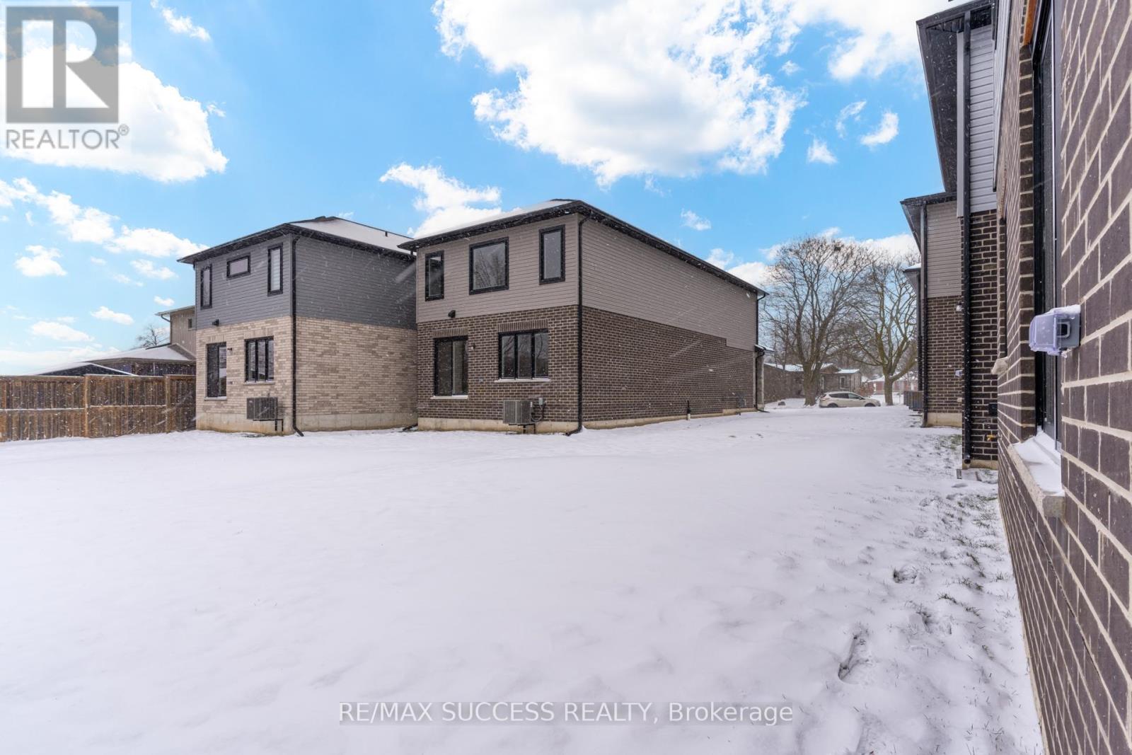 147 Siebert Avenue Property Photo 47
