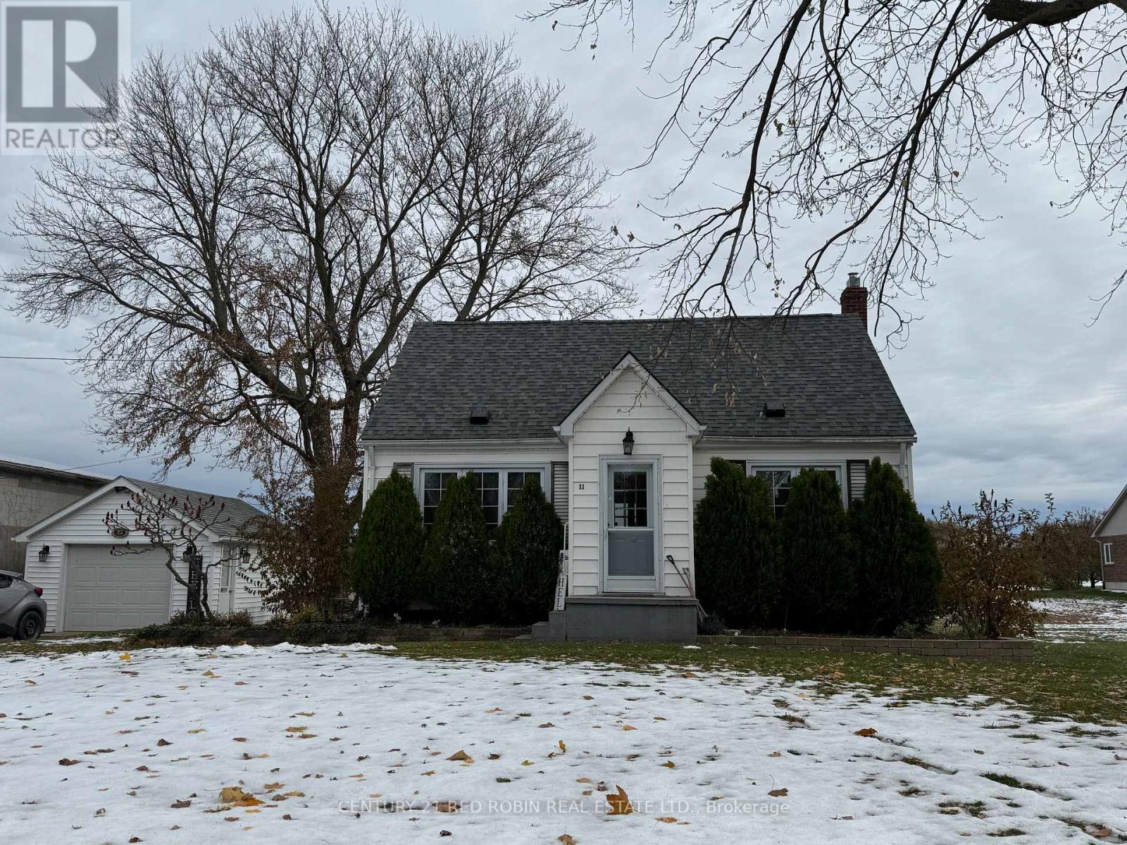 33 Beechwood Avenue Property Photo 3
