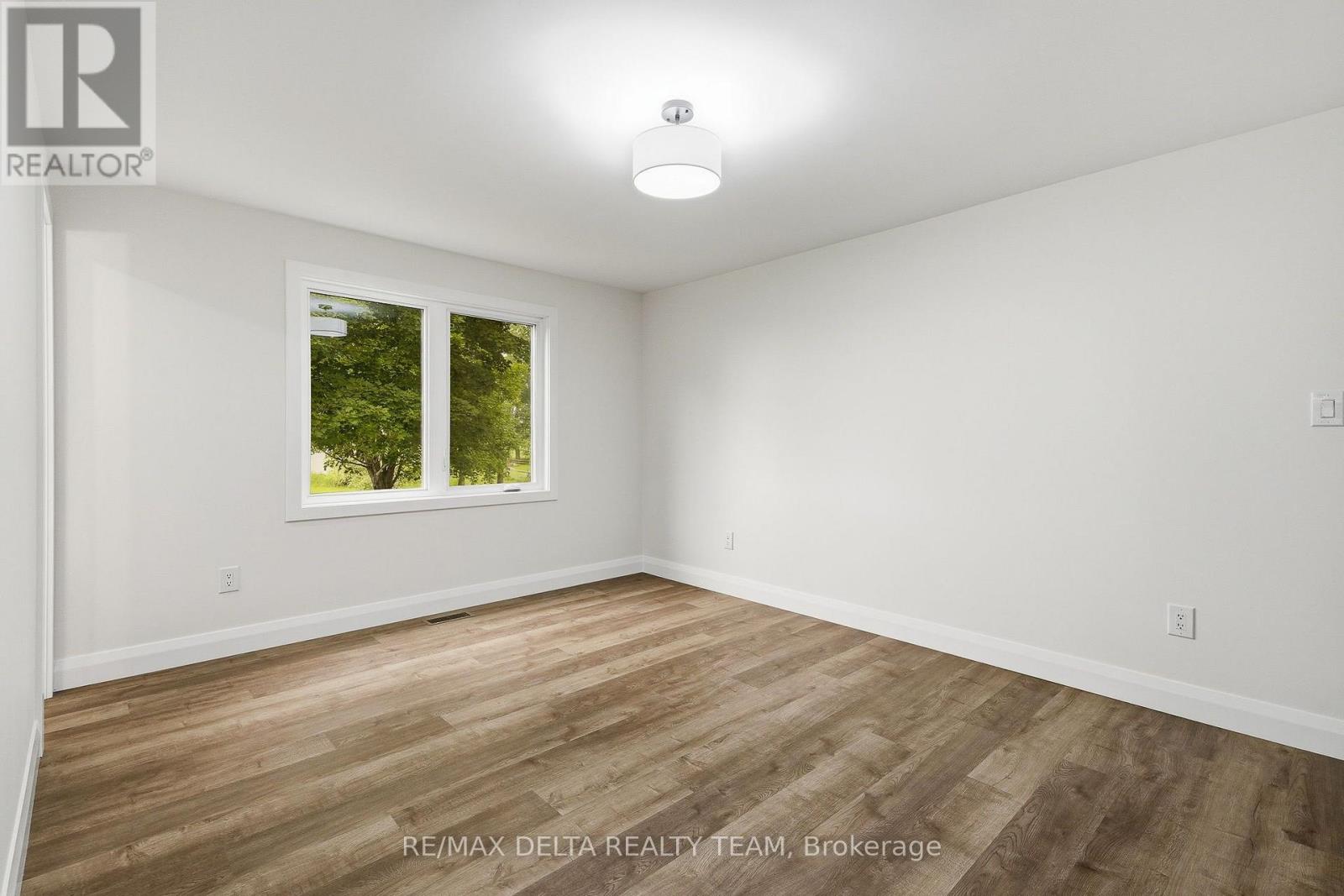 1568 Pilon Road Property Photo 23