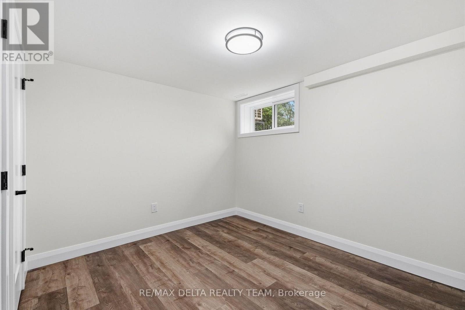 1568 Pilon Road Property Photo 32