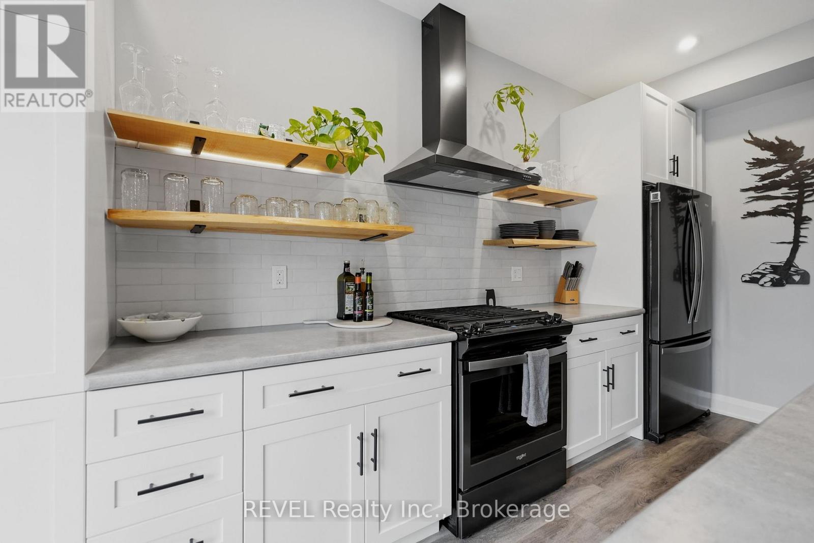 11 Lymburner Street Property Photo 10