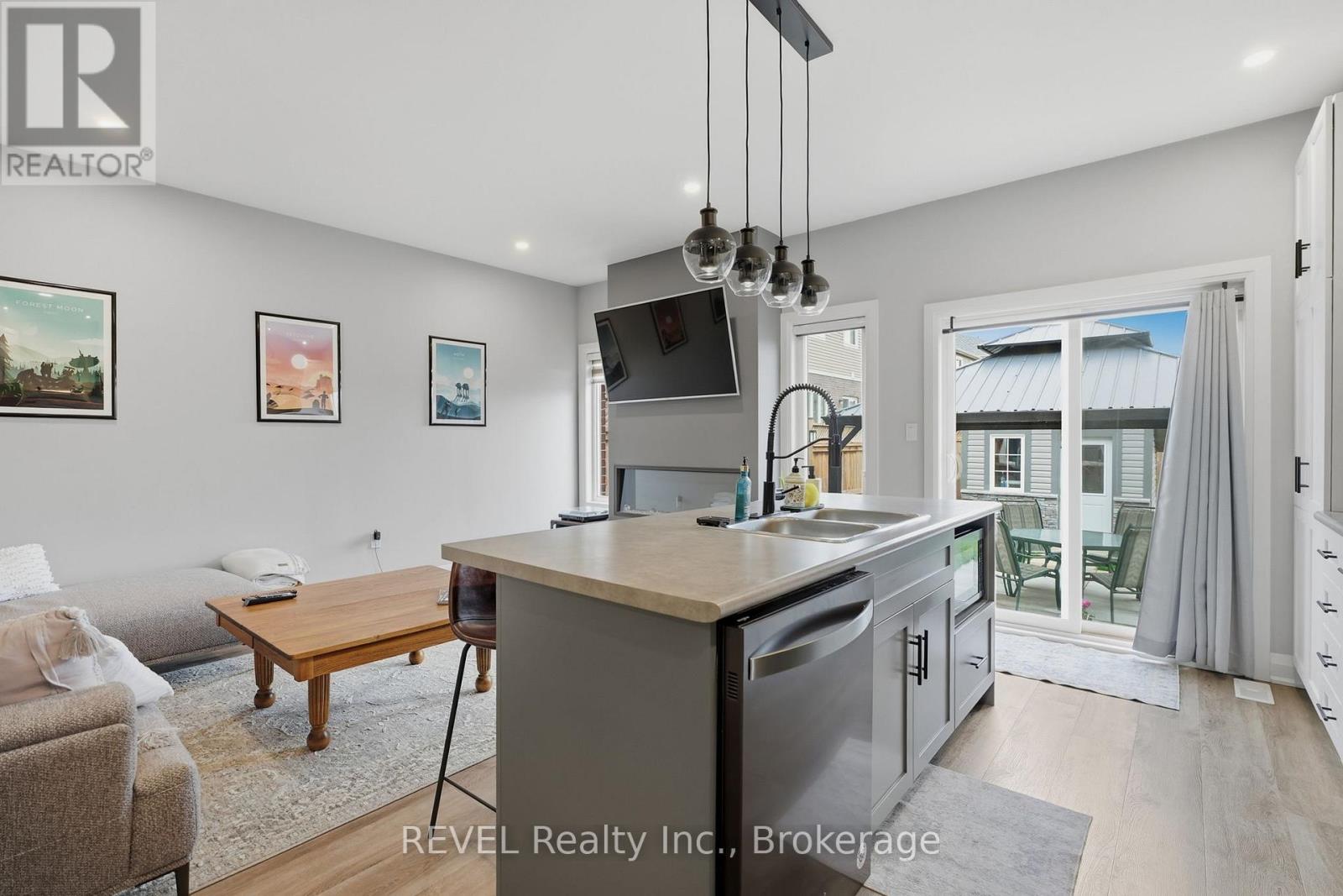 11 Lymburner Street Property Photo 12