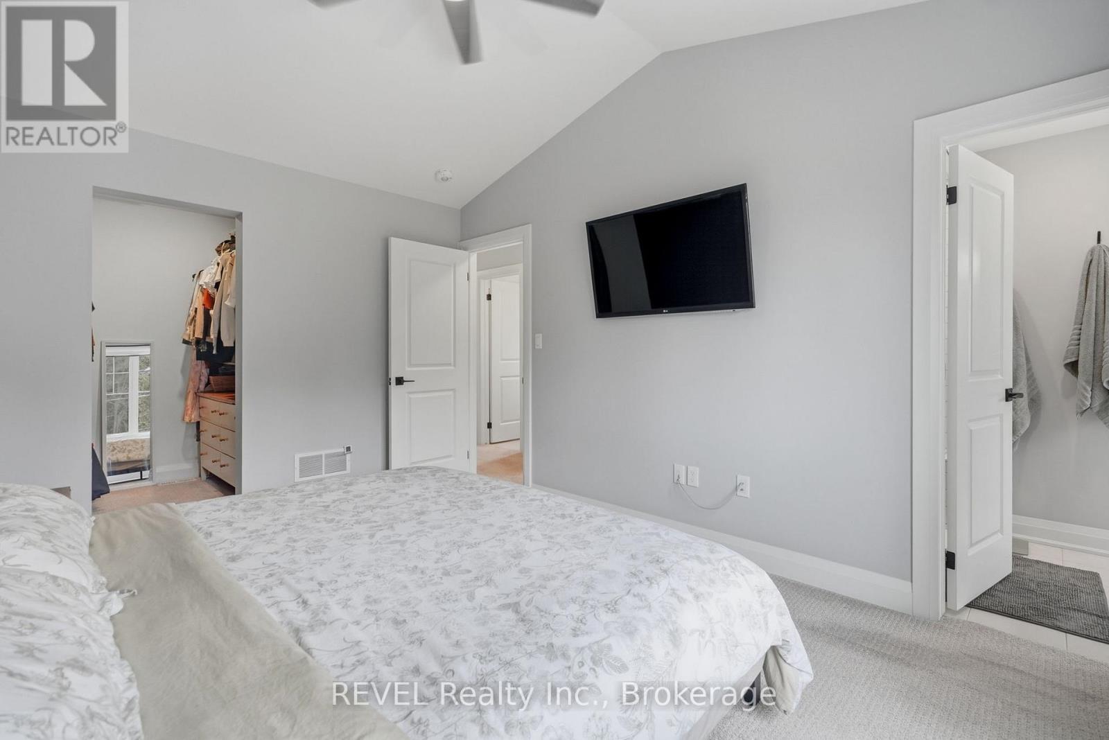 11 Lymburner Street Property Photo 18