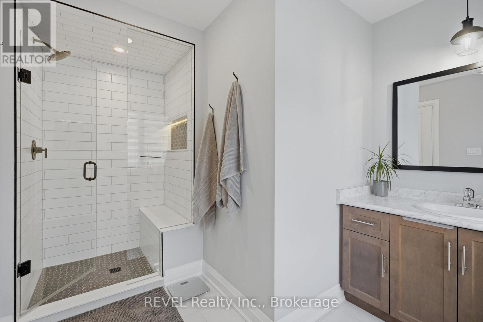 11 Lymburner Street Property Photo 22