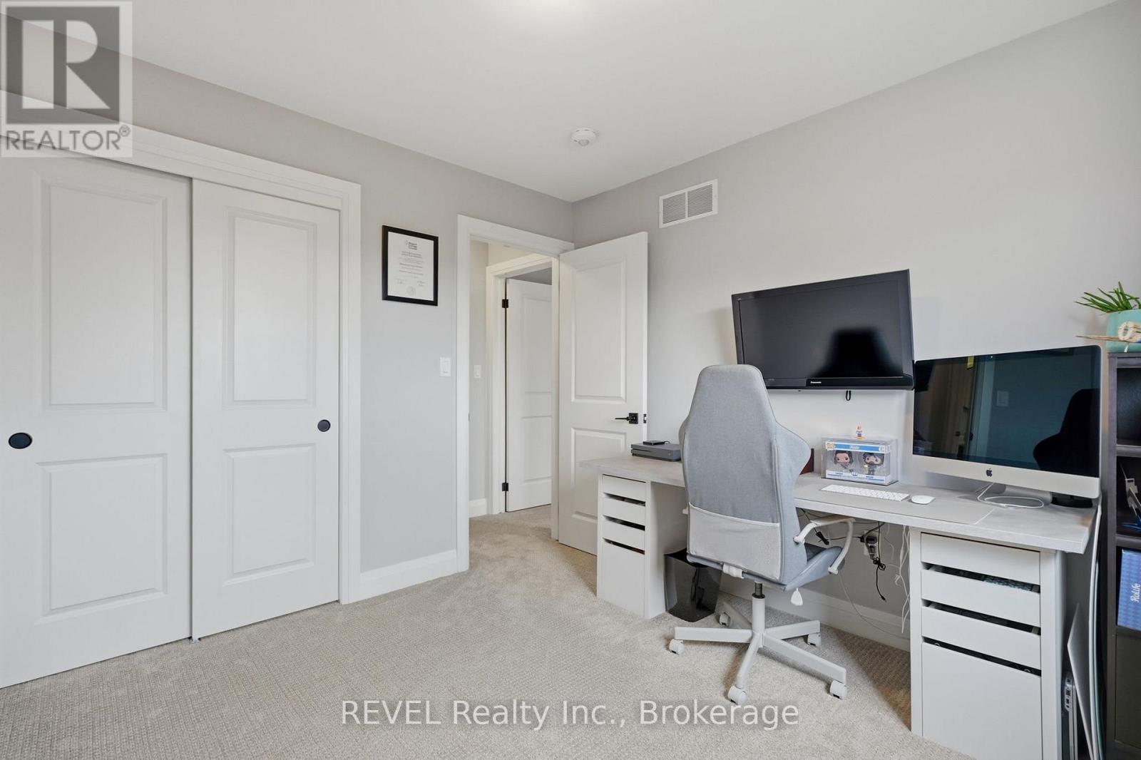 11 Lymburner Street Property Photo 27