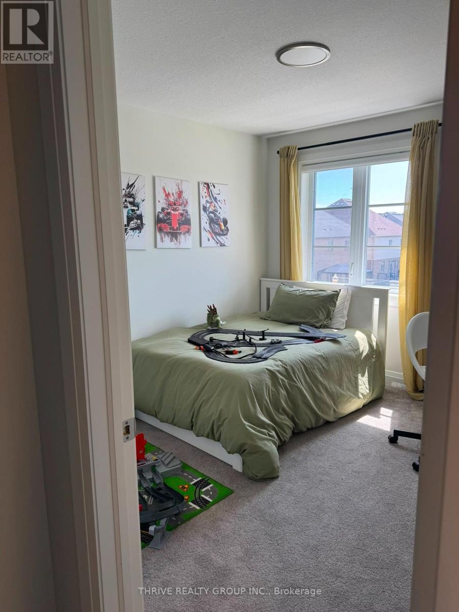 2305 Callingham Drive N Property Photo 20