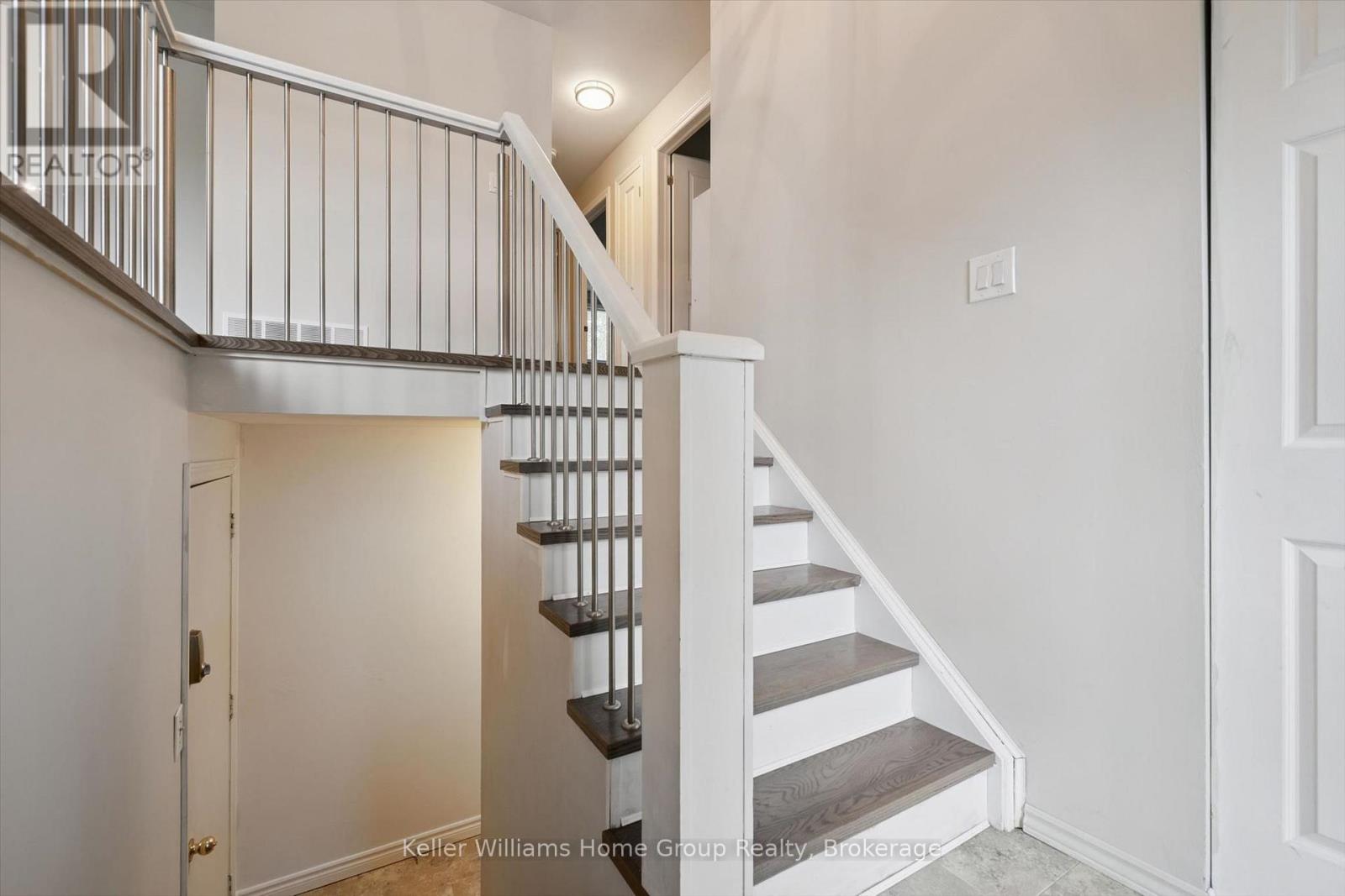 497 Forfar Street E Property Photo 30