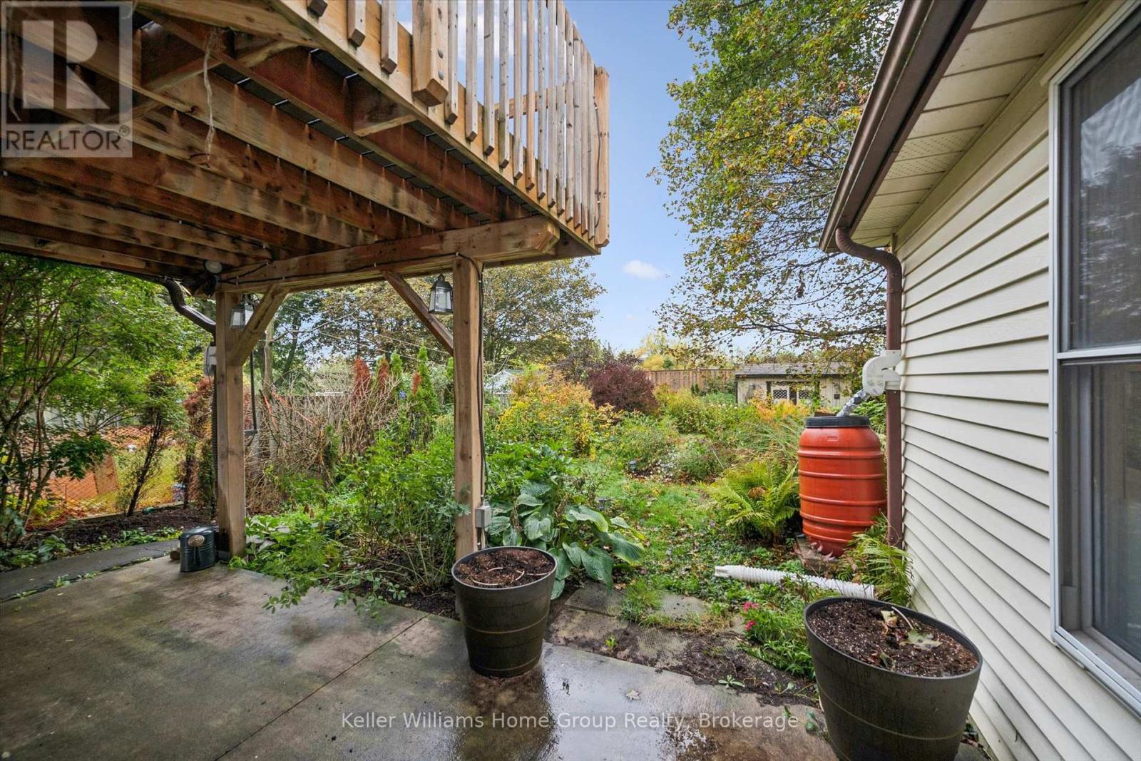 497 Forfar Street E Property Photo 45