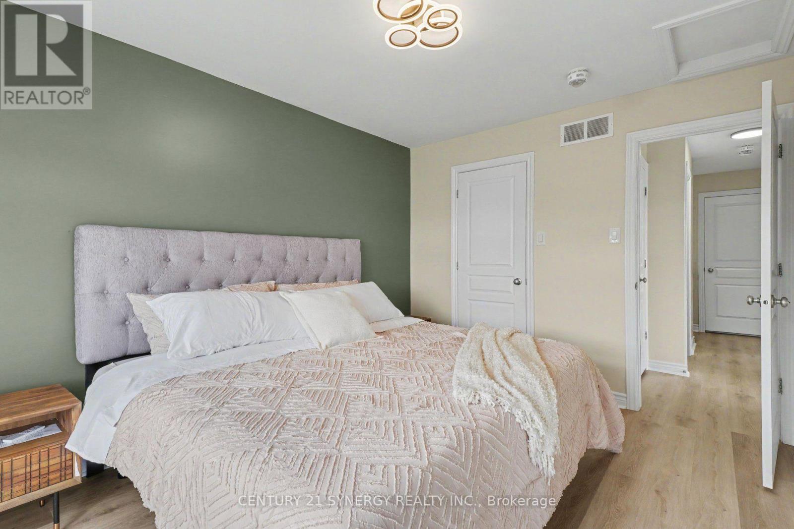 50 Spicebush Place Property Photo 14