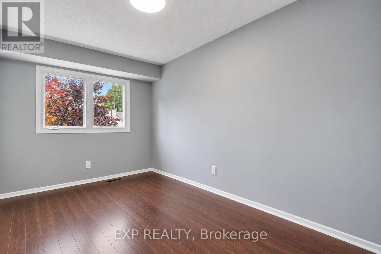D - 32 Benlea Drive Property Photo 21