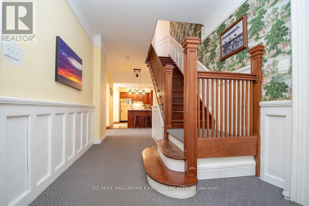 813 Water Street Property Photo 5