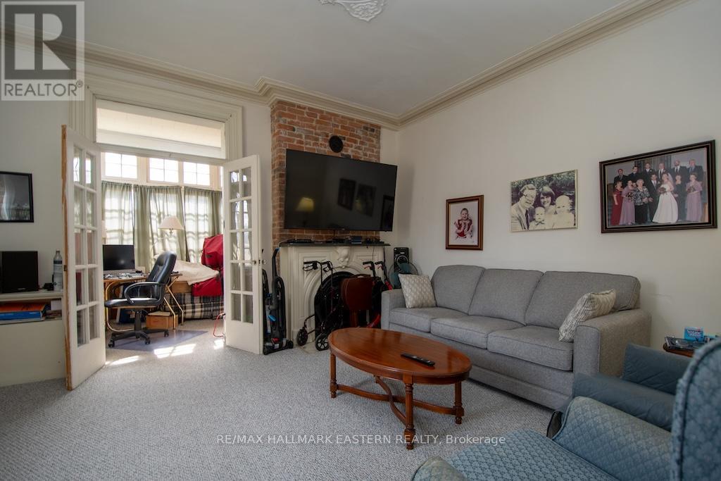 813 Water Street Property Photo 19