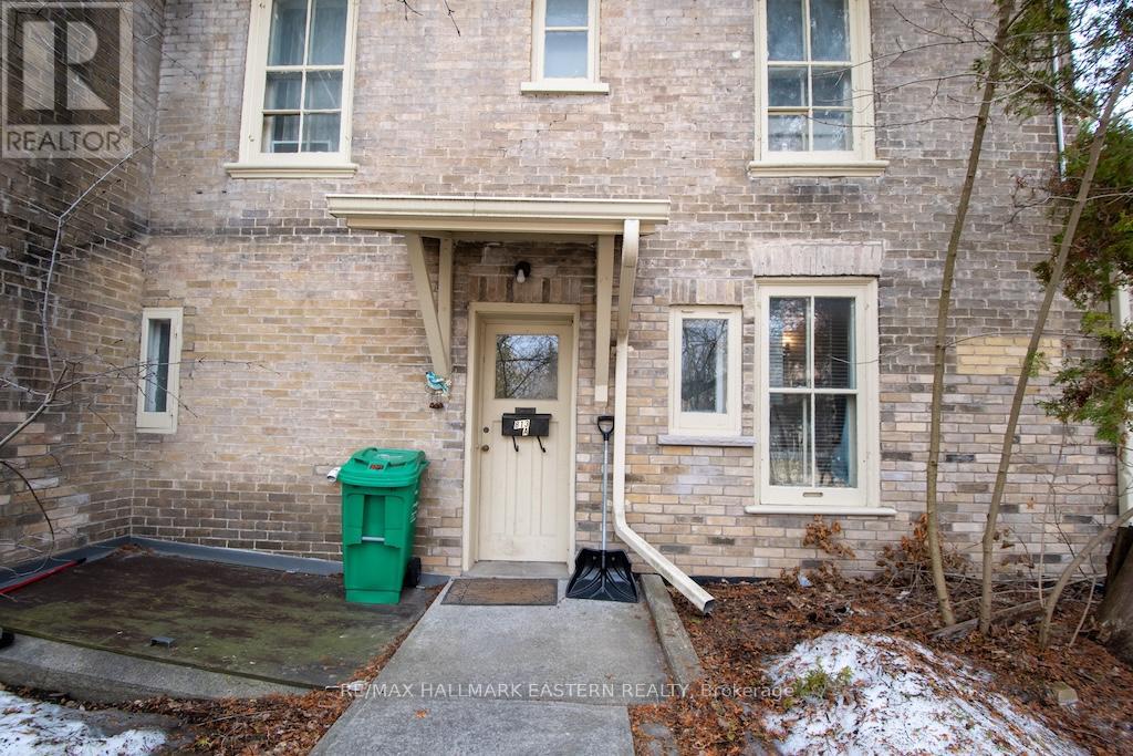 813 Water Street Property Photo 35