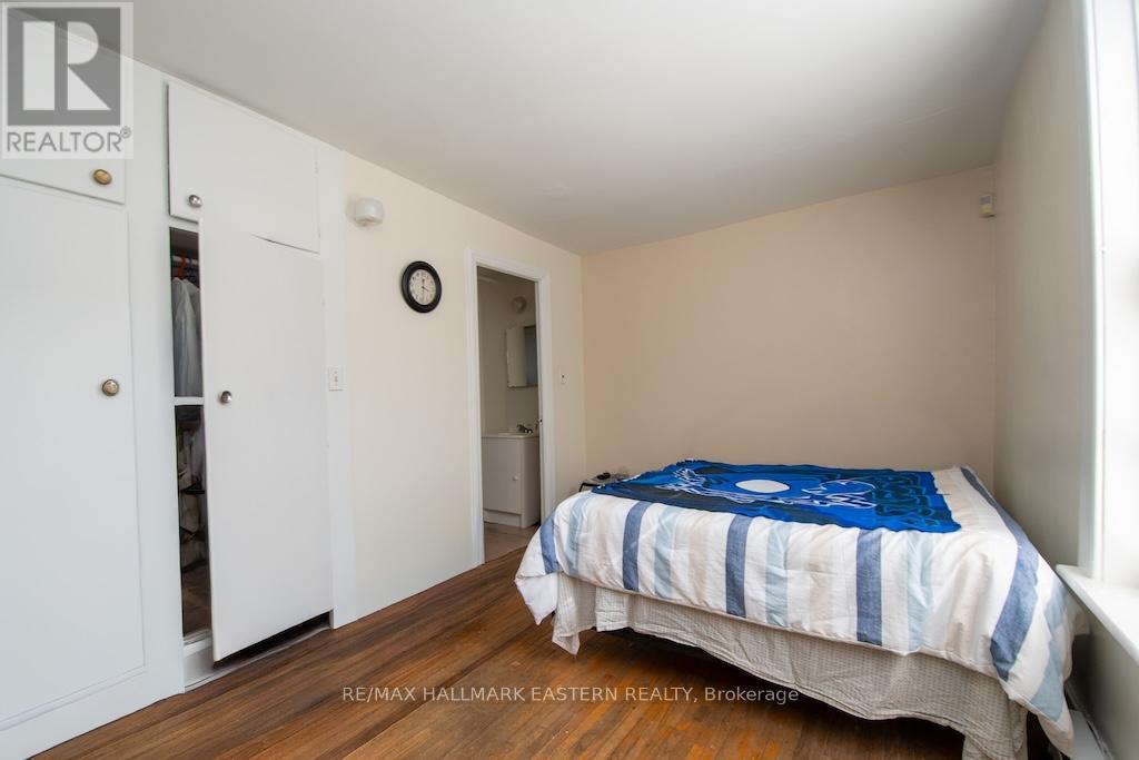 813 Water Street Property Photo 39
