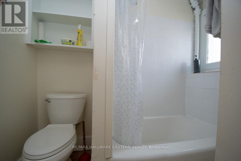 813 Water Street Property Photo 42