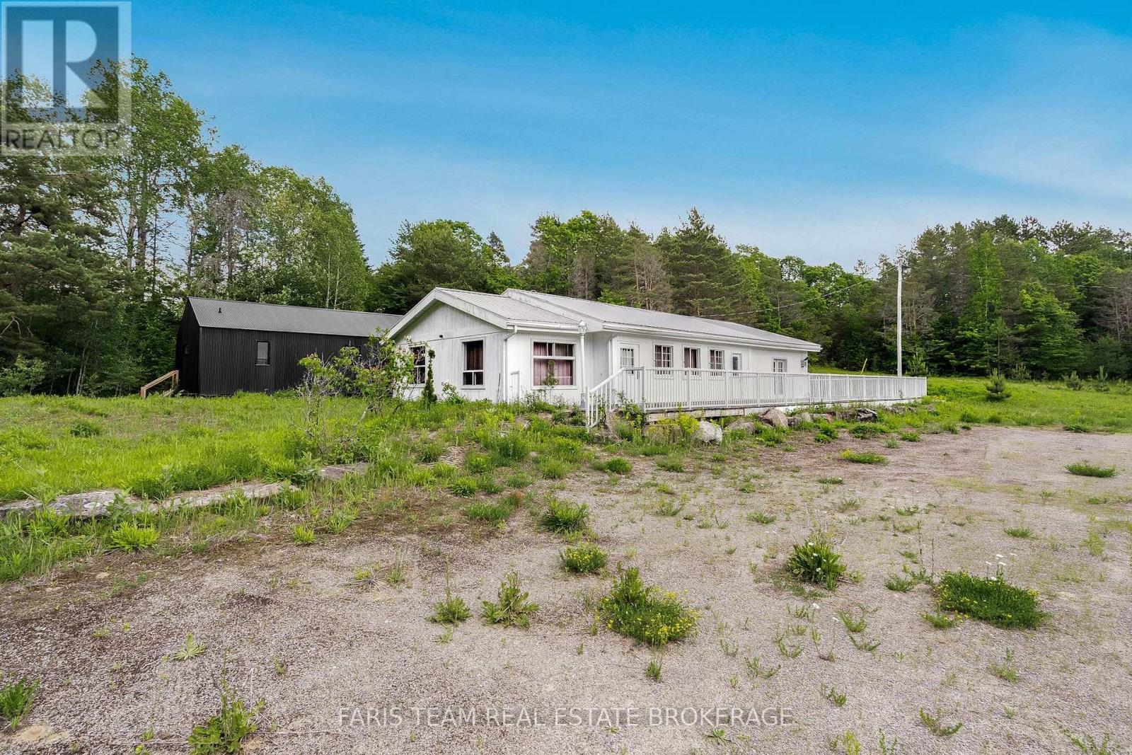 2180-2186 Hwy 141 Property Photo 5