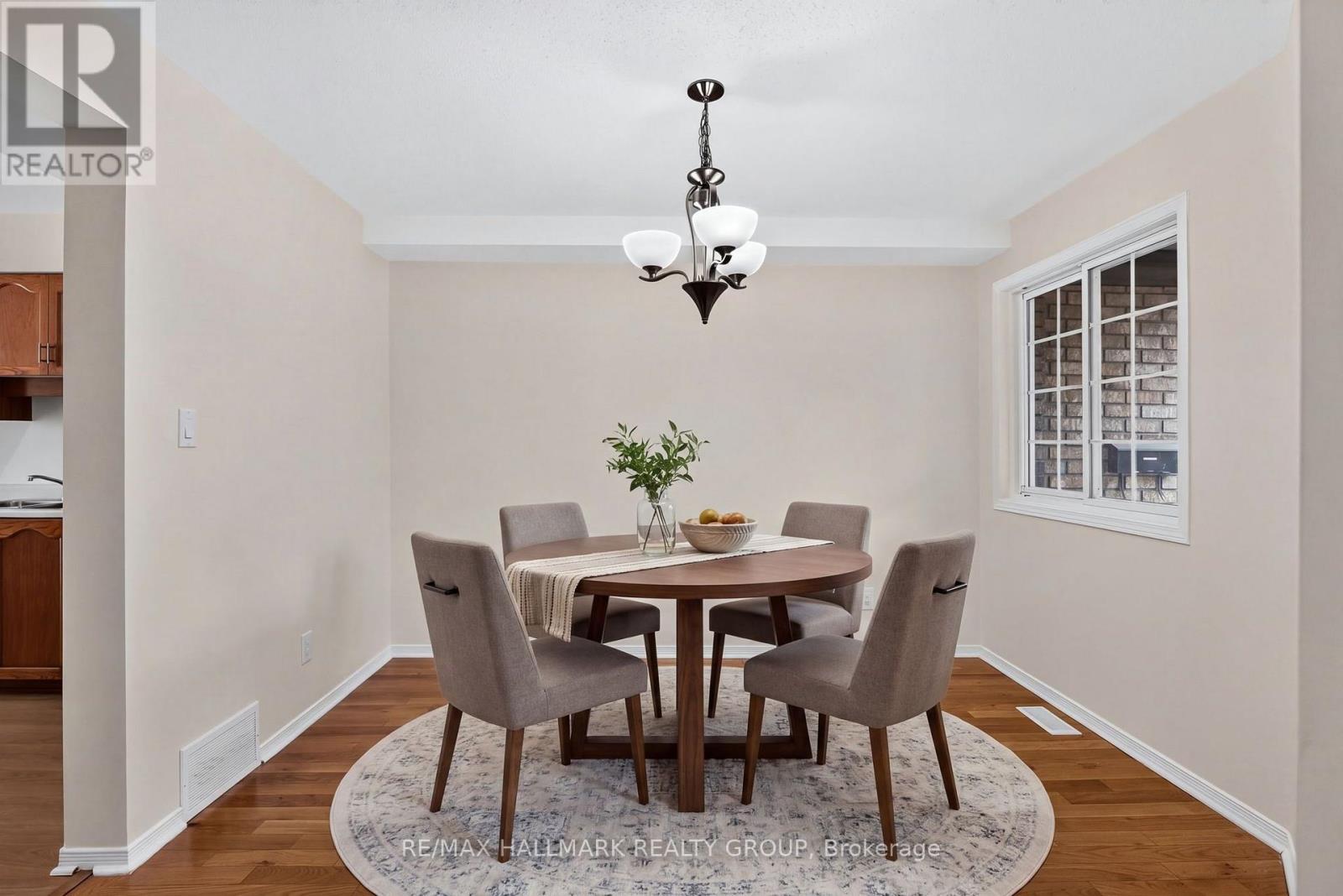 49 Robarts Crescent Property Photo 9