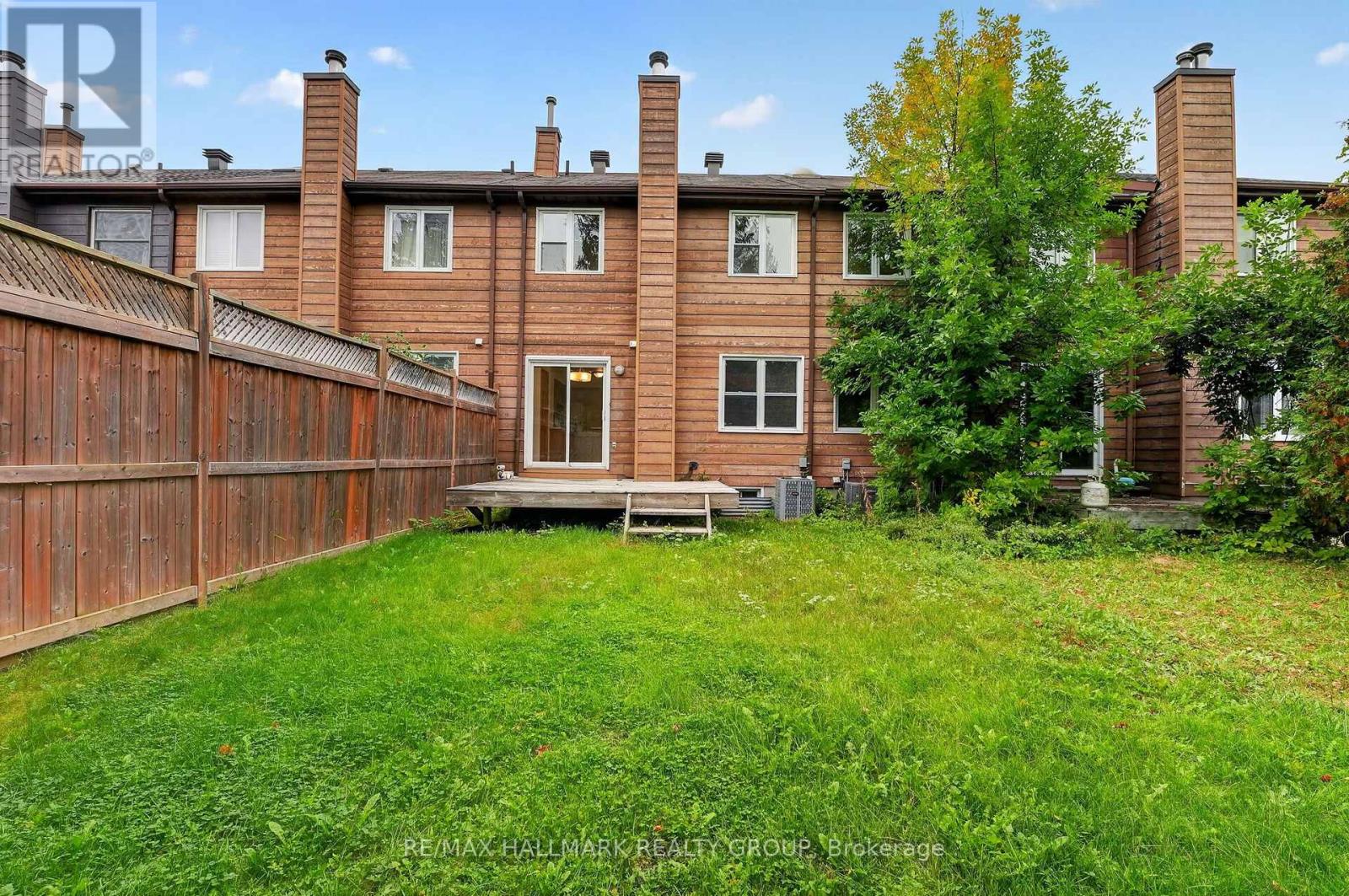49 Robarts Crescent Property Photo 40