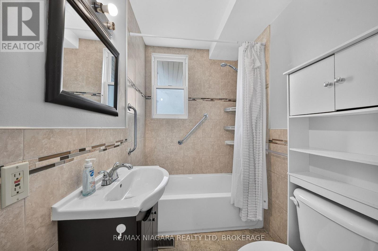 6520 Barker Street Property Photo 21