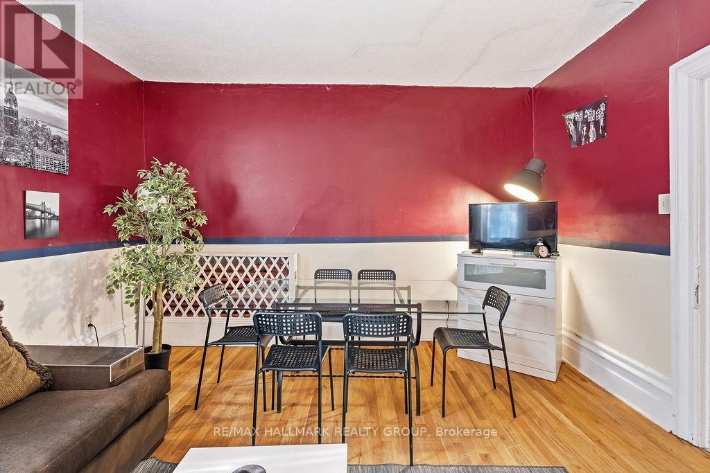 2 - 155 Stewart Street Property Photo 16