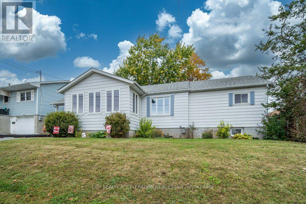 66 North Park Gardens Property Photo 4