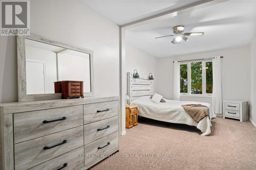66 North Park Gardens Property Photo 19