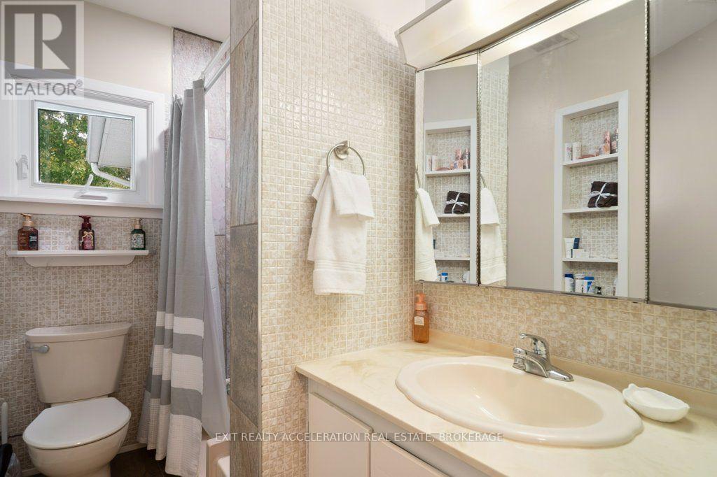 66 North Park Gardens Property Photo 22