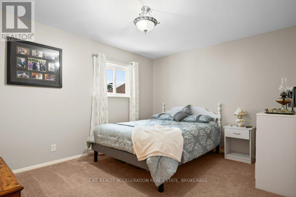 66 North Park Gardens Property Photo 24