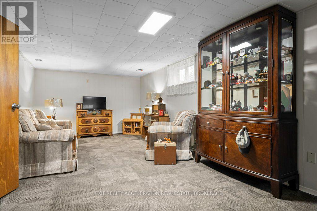 66 North Park Gardens Property Photo 28