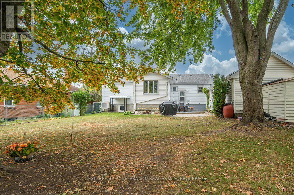 66 North Park Gardens Property Photo 38