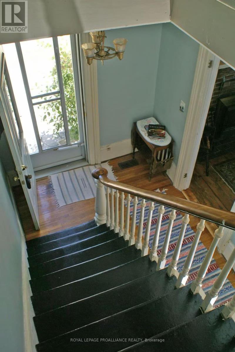20 West Street Property Photo 12