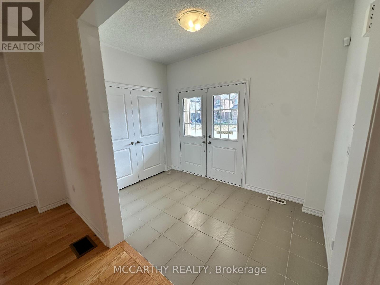 324 Moody Street Property Photo 2