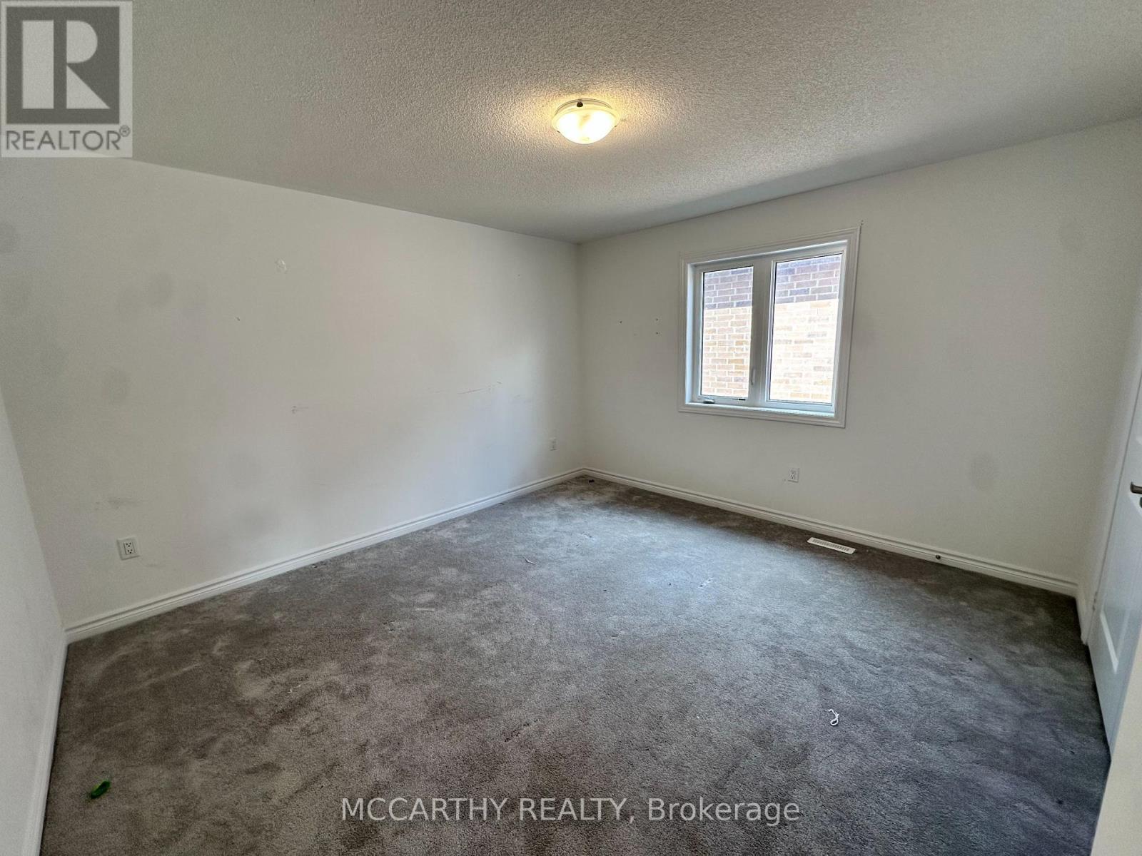324 Moody Street Property Photo 19