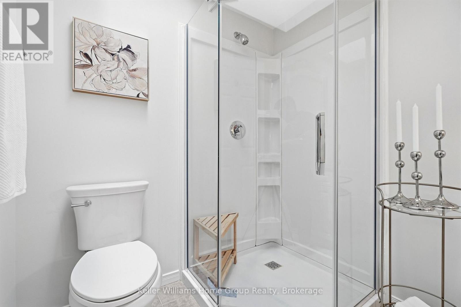 20 - 784 Gordon Street Property Photo 21