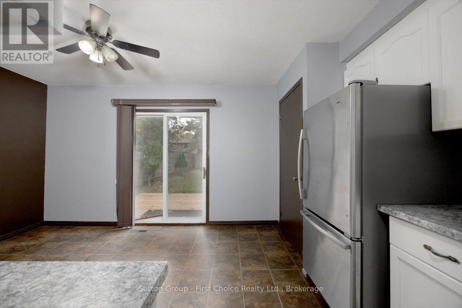 8 Sargint Street Property Photo 5