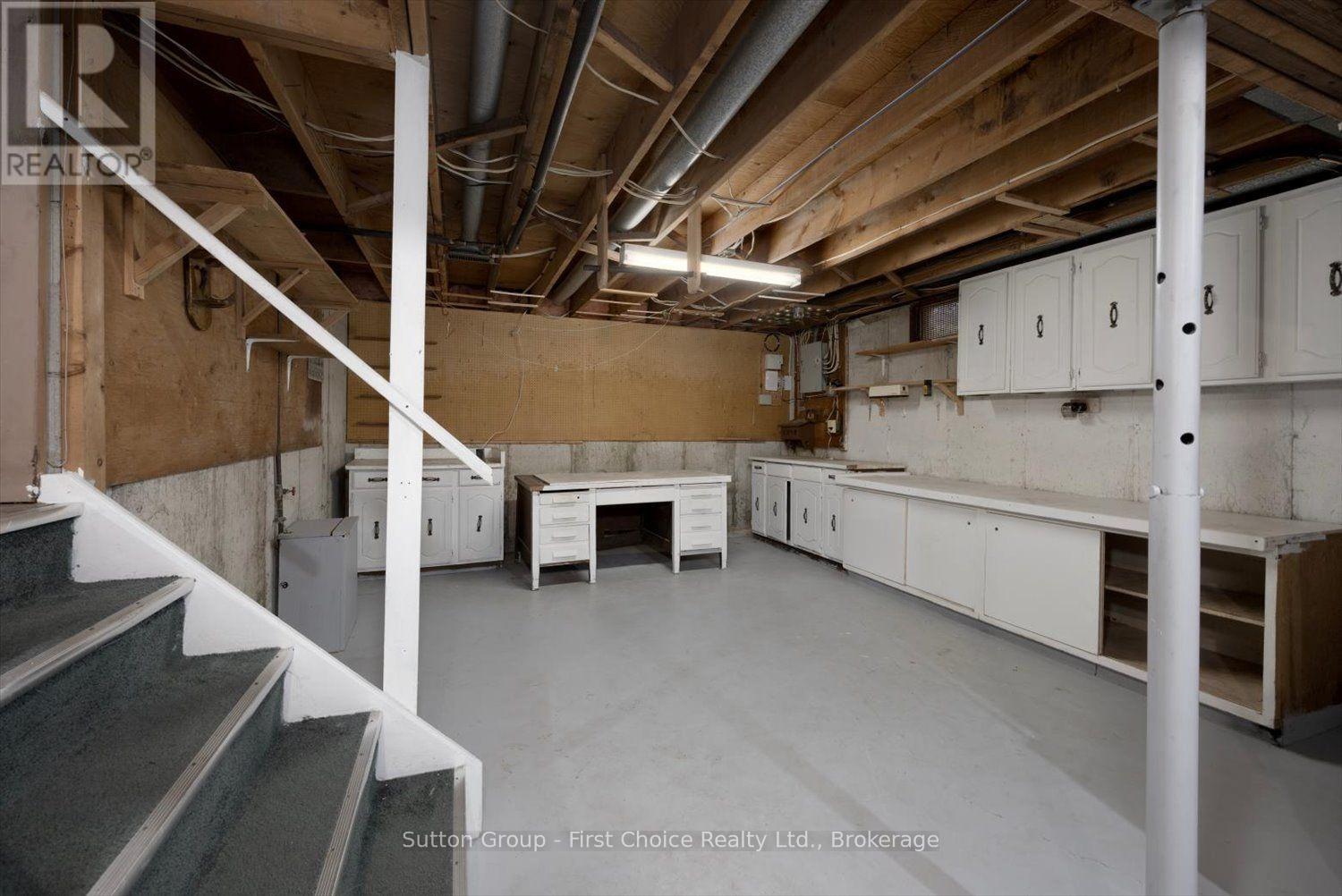 8 Sargint Street Property Photo 22