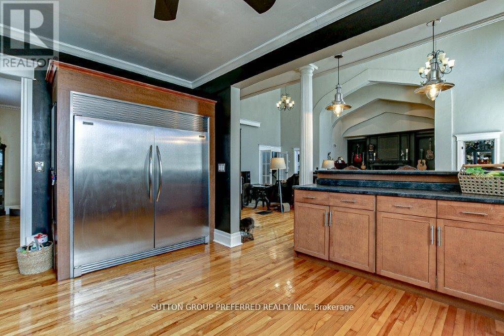 73 Fifth Avenue Property Photo 15