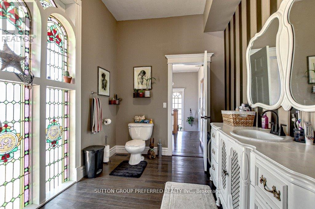 73 Fifth Avenue Property Photo 24