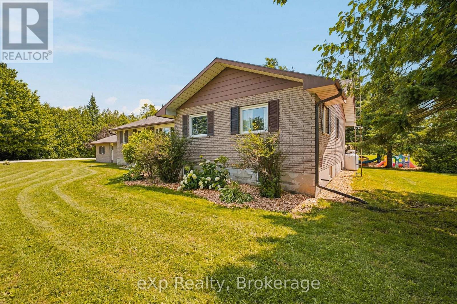 146534 Southgate 14 Road Property Photo 5